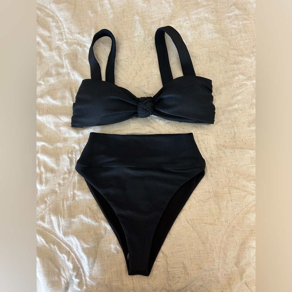 Beach Riot Bikini Set - Picture 2 of 6
